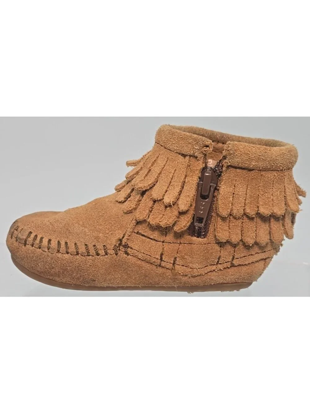 Minnetonka Baby Moccasin Fringe Baby Walker Booties Suede Leather Unisex Size 4